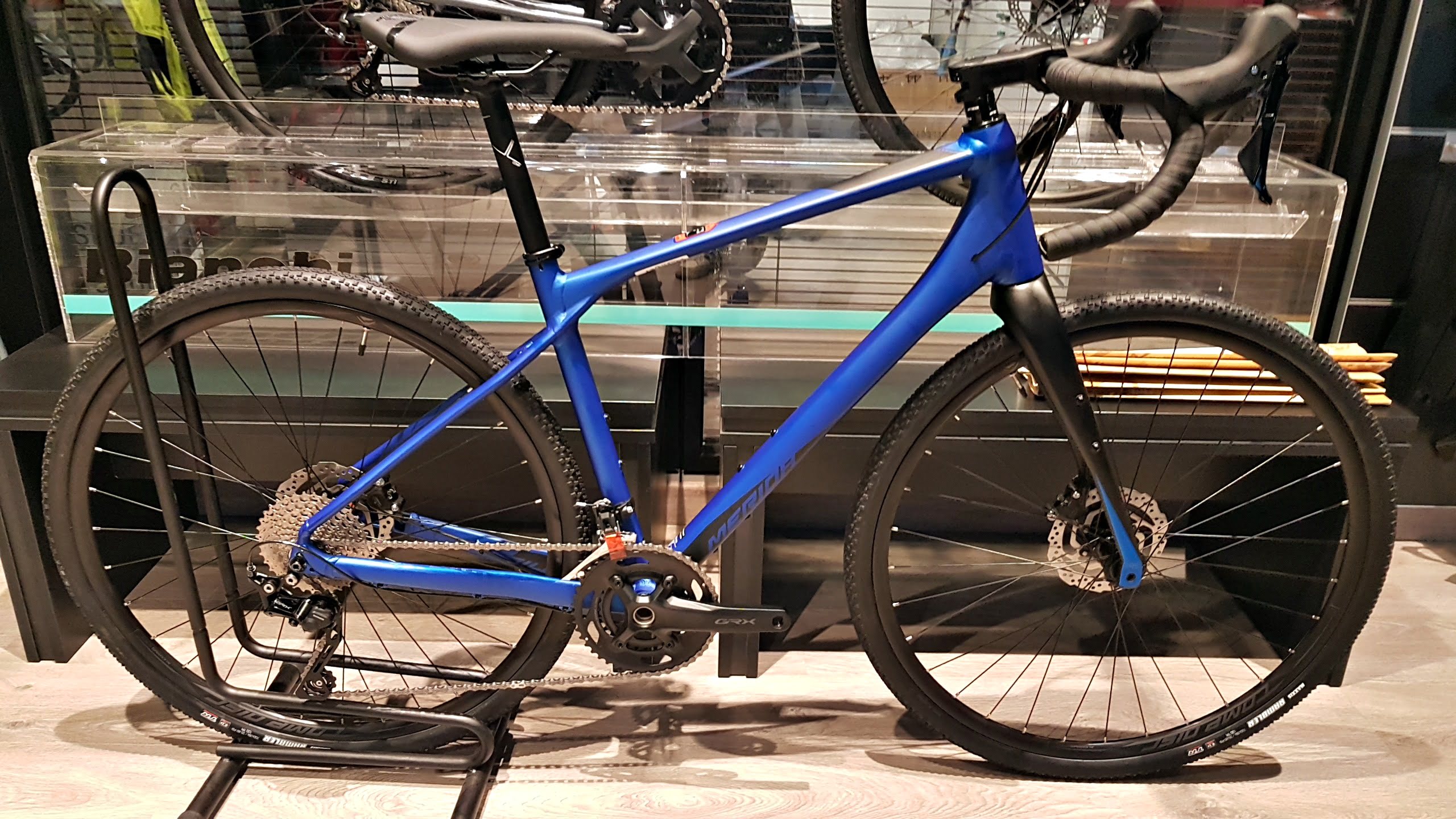 Gravel Bike Merida Silex 400 Matt Blue - Ciclobottega Bikeshop