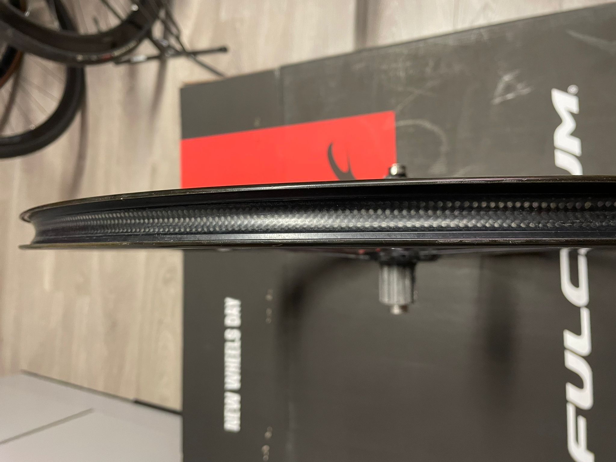 Fulcrum RACING QUATTRO CARBON DB HG Wheelset - Image 7