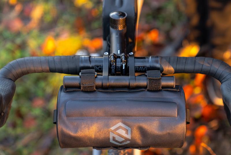 SKUAD Handlebar Bag Waterproof - Size S Black - Image 3