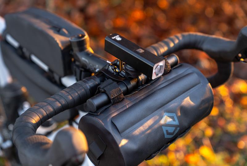SKUAD Handlebar Bag Waterproof - Size S Black - Image 4