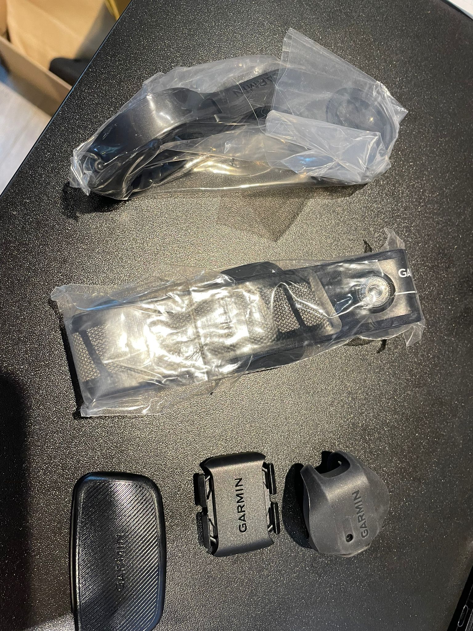 Garmin Edge 1040 Bundle (Preowned) - Image 2