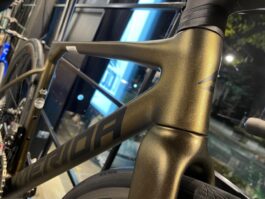 Merida SCULTURA 9000 V2 Sram Force Axs 2024 (Sparkling Gold, Taglia XS)