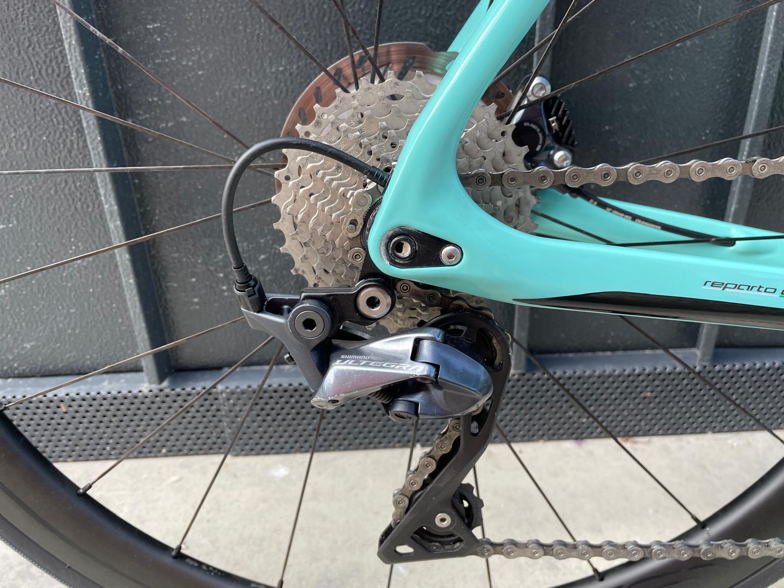 Bianchi Infinito CV Disc Ultegra (53cm) Preowned - Image 4