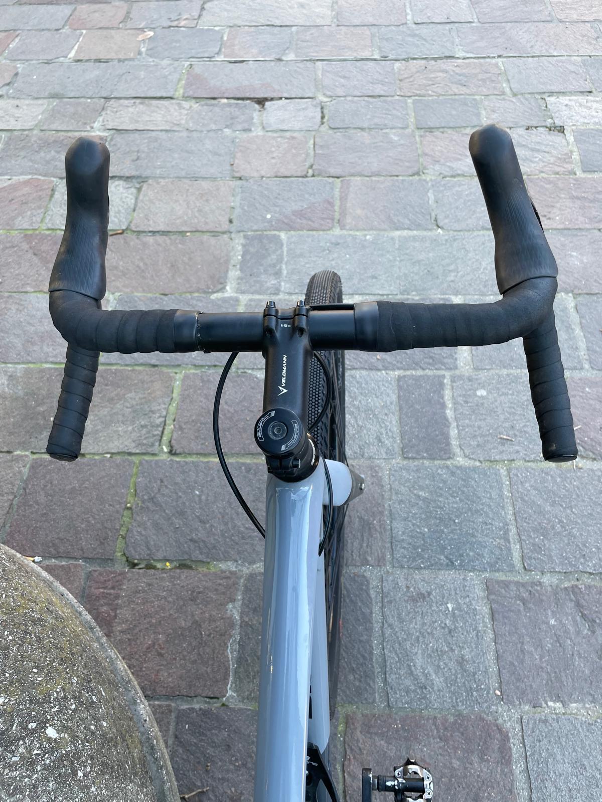 Gravel Bianchi Impulso Allroad GRX 810 (53cm) Preowned - Image 3